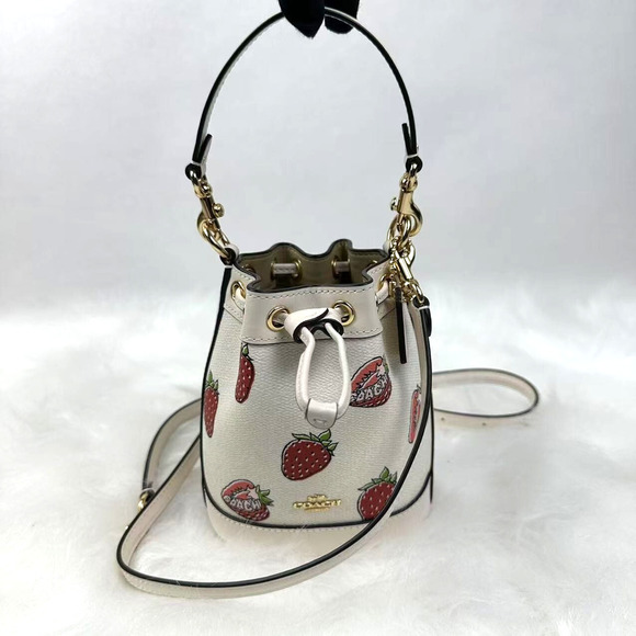 Coach Mini Bucket Bag Crosssbody With Strawberry Print In Canvas Chalk CAL11 NWT - Picture 1 of 11